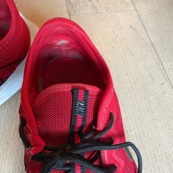 Nike Shoes - Picture 10 of 10